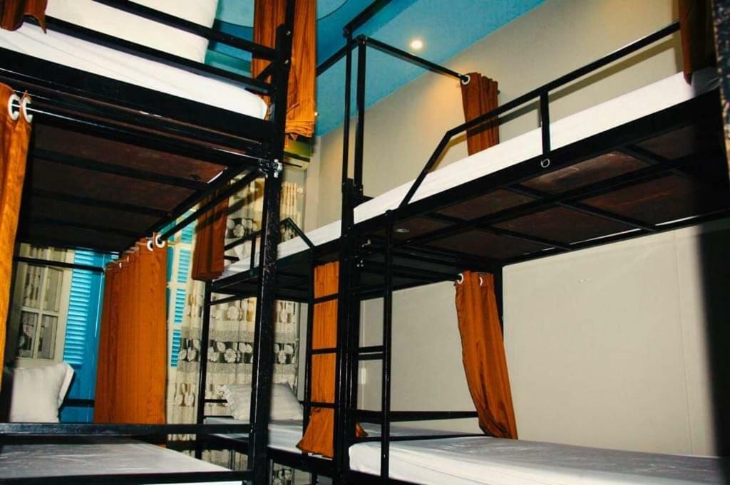 Hanoi Massive Hostel Exterior foto